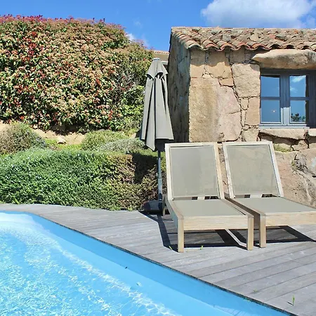 Jolie Bergerie Avec Piscine Chauffee A 1 Km De Santa Giulia Porto-Vecchio (Corsica)